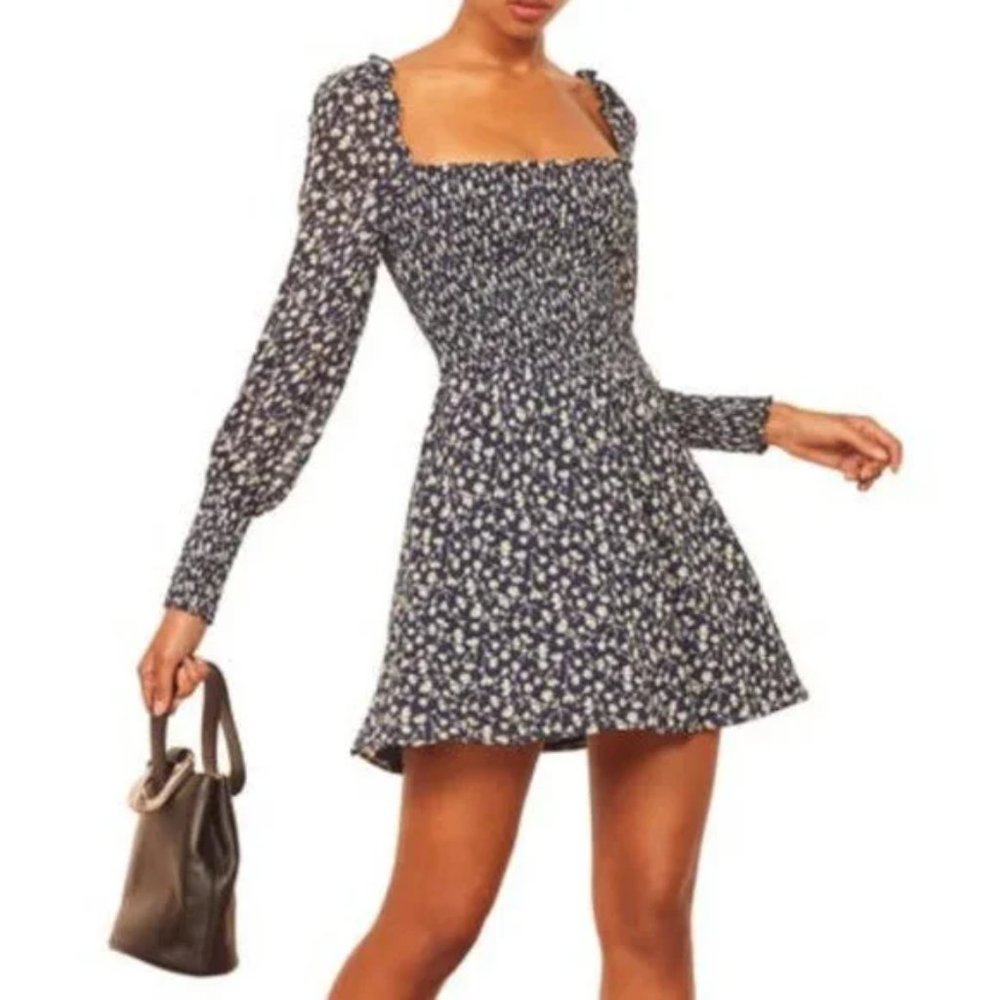 NEW Reformation Kelli Smocked Bodice Fit & Flare Elyse Navy Floral SZ XS #1324